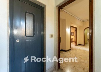 Ascensori - Apartment via Federico Ciccaglione, 15, Catania - photo 35