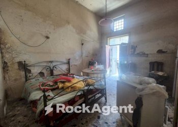 Cantina - Negozio via Barbazzano, 76, Pagani - foto 4