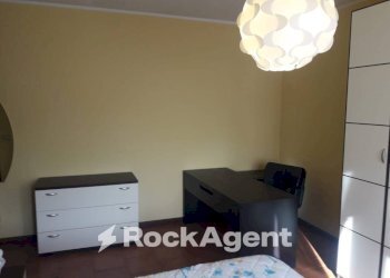 Camera da letto - Bilocale via Giuseppe Micheli, 6, Corniglio - foto 11