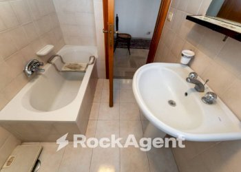 Bagno - Three-room apartment via M. Rapisardi, 3, Aci Castello - photo 24