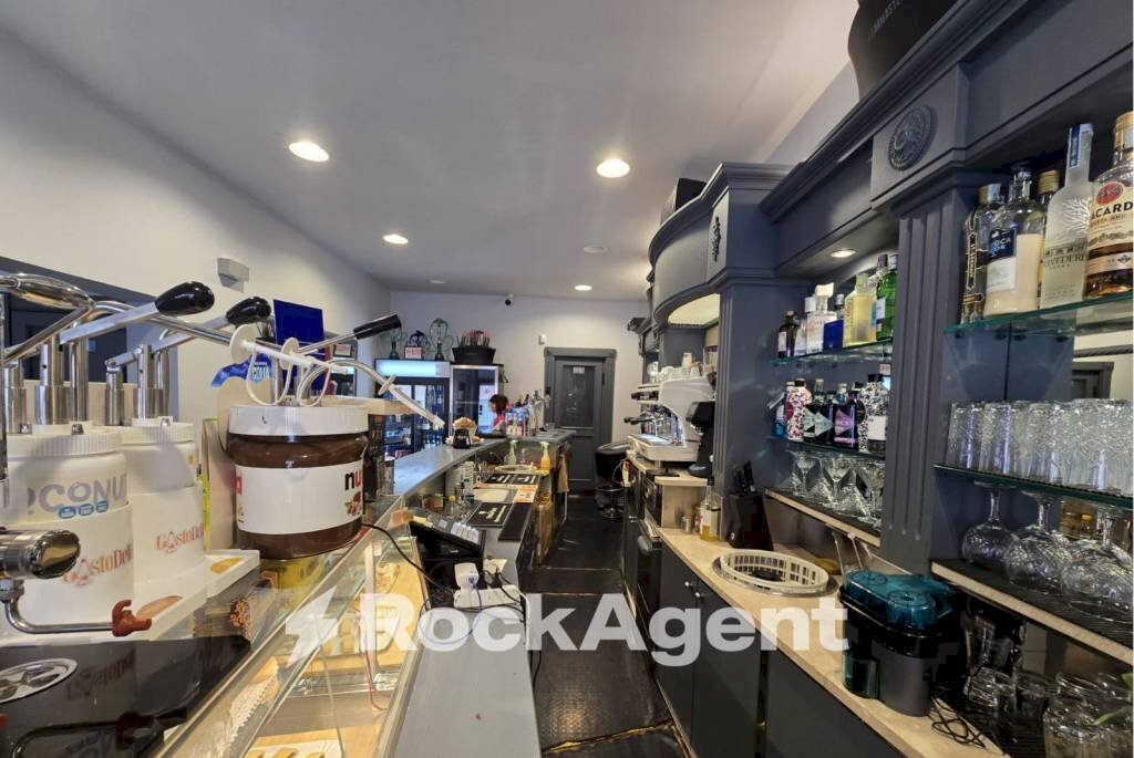 Interno non residenziale - Bar Tavola Calda - Fredda via Agostino Ghirlanda, 37, Massa - foto 1