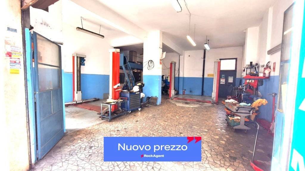 Interno non residenziale - Negozio via Nino Costa, Roma - foto 1