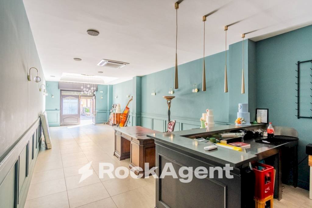 Interno non residenziale - Shop via Scafati, 69, Sant'Antonio Abate - photo 2