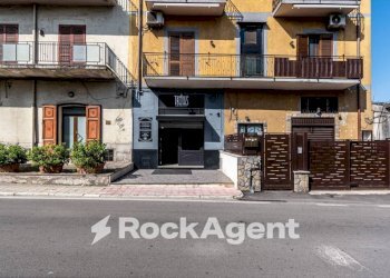 Facciata - Negozio via Scafati, 69, Sant'Antonio Abate - foto 27