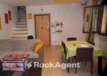 Salone - Appartamento via Pietro Nenni, 39, Montecarotto - foto 10