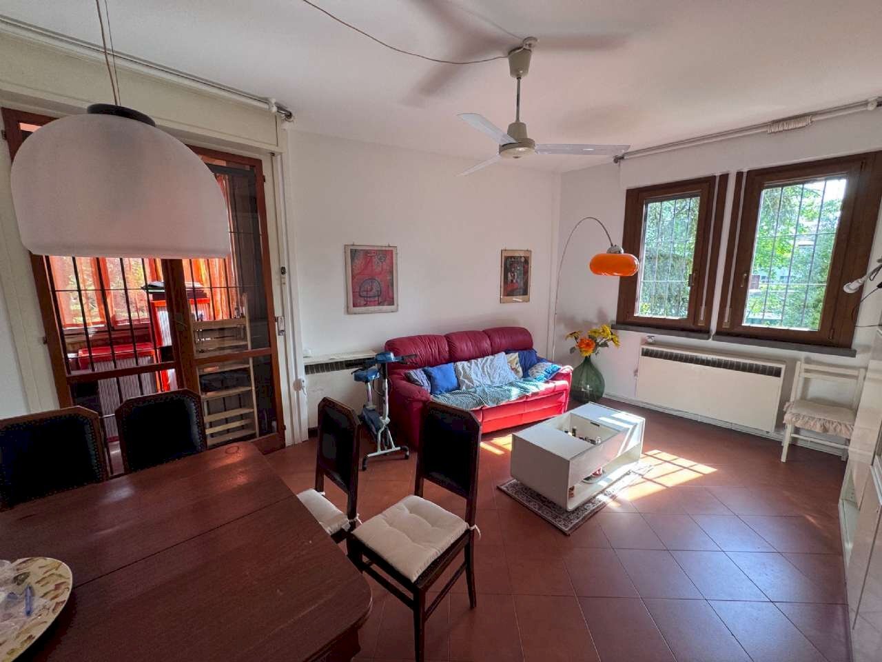 soggiorno/pranzo - Four-room apartment via Spartaco, Bologna (neighborhood Murri) - photo 2