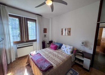 camera da letto - Four-room apartment via Spartaco, Bologna (neighborhood Murri) - photo 17