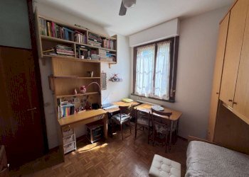 camera da letto - Four-room apartment via Spartaco, Bologna (neighborhood Murri) - photo 23