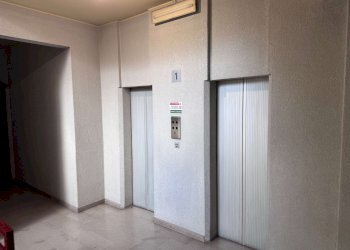 ascensori - Four-room apartment via Spartaco, Bologna (neighborhood Murri) - photo 33