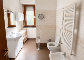 bagno  - Four-room apartment via Spartaco, Bologna (neighborhood Massarenti) - photo 19
