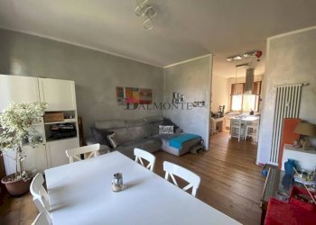 Salone - Appartamento via Luigi Vestri, Bologna (zona San Donato) - foto 3