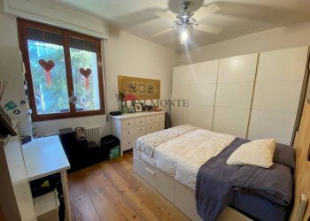 Camera da letto - Appartamento via Luigi Vestri, Bologna (zona San Donato) - foto 23