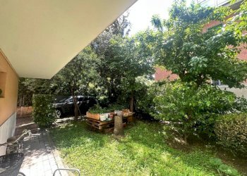 Giardino - Quadrilocale via Carlo Alberto Pizzardi, Bologna (zona Massarenti) - foto 4