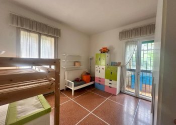Camera da letto - Quadrilocale via Carlo Alberto Pizzardi, Bologna (zona Massarenti) - foto 10