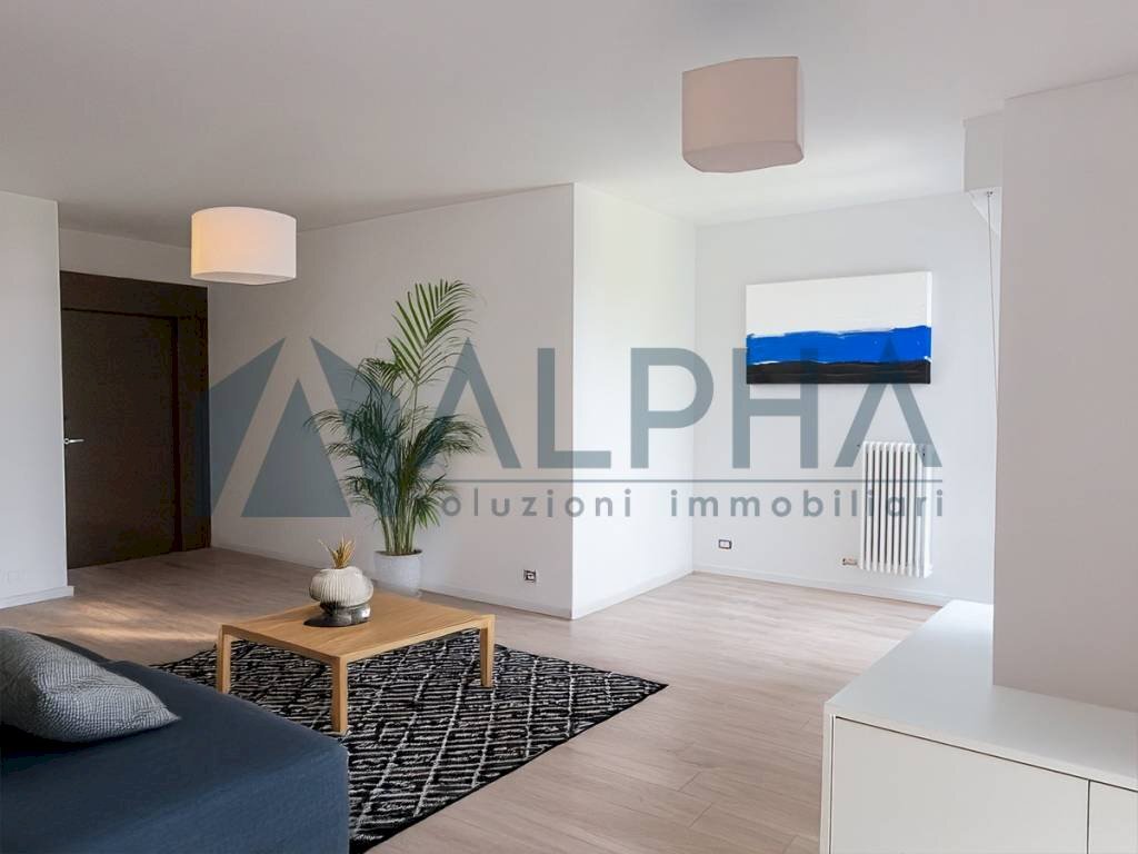 Salone - Three-room apartment viale del Sagittario, Modena - photo 1