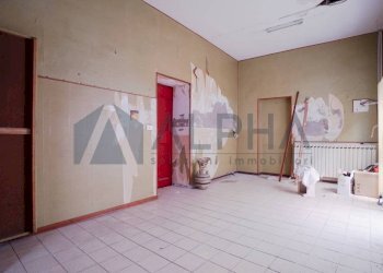 Stanza non arredata - Four-room apartment via Luigi Graziani, Bagnacavallo - photo 7