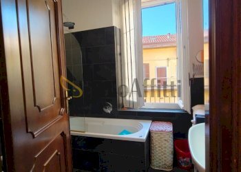 bagno - Two-room apartment Via San Giovanni Bosco 4, Gallarate - photo 9