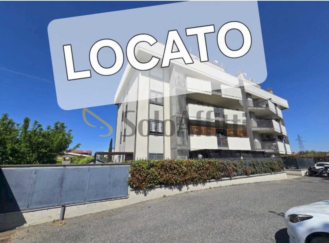 WhatsApp Image 2026-06-17 at 14.00.26 (1) - Three-room apartment Via Carmine Calò 18, Roma - photo 1