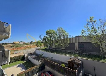 19-20260419_111419.jpg.jpg - Three-room apartment Via Carmine Calò 18, Roma - photo 2