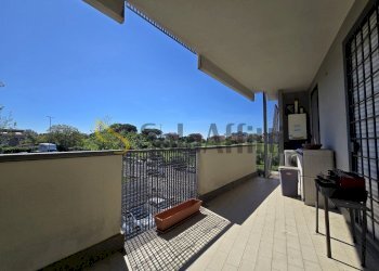 16-20260419_111338.jpg.jpg - Three-room apartment Via Carmine Calò 18, Roma - photo 6