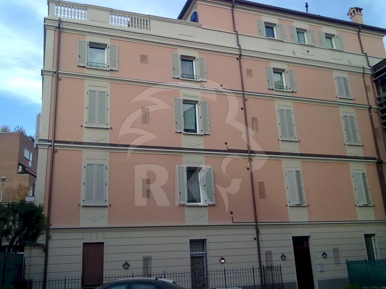 06112012303.jpg - Three-room apartment Bologna (neighborhood Murri) - photo 1