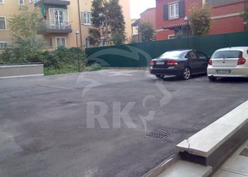 parcheggio corte.jpg - Three-room apartment Bologna (neighborhood Murri) - photo 3