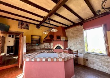zona giorno 4.jpeg - Semi-detached house Podenzana - photo 3
