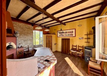 zona giorno.jpeg - Semi-detached house Podenzana - photo 5