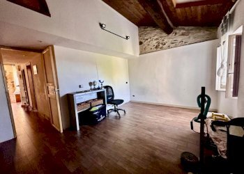 sala 2.jpeg - Semi-detached house Podenzana - photo 12