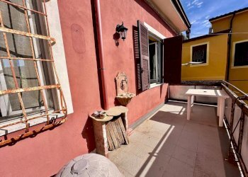 esterno 1.jpeg - Semi-detached house Podenzana - photo 20