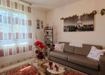 WhatsApp Image 2026-04-15 at 16.52.09 (1).jpeg - Semi-detached house Aulla - photo 7