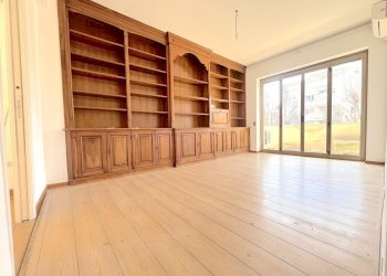 Salone - Apartment Via della Fisica, Roma (neighborhood EUR) - photo 16