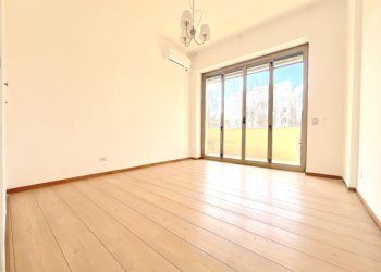 Camera - Apartment Via della Fisica, Roma (neighborhood EUR) - photo 22