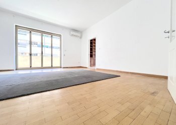 Salone - Apartment Via della Fisica, Roma (neighborhood EUR) - photo 23