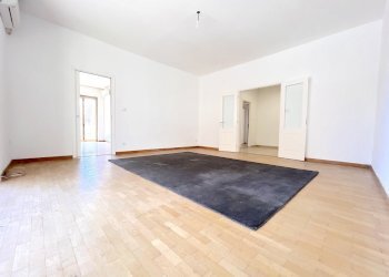 Salone - Apartment Via della Fisica, Roma (neighborhood EUR) - photo 24