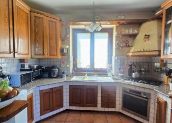 cucina rustica01.jpg - Villa Piazza Sant'Antonio 1, Baschi - photo 25