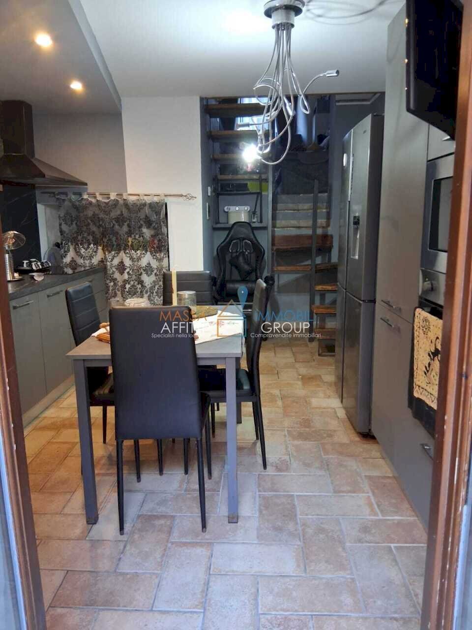 PHOTO-2026-05-05-09-49-58.jpg - Three-room apartment Via Cavour 17B, Carrara - photo 2
