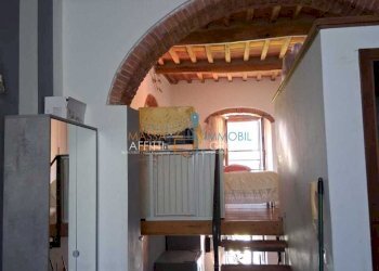 PHOTO-2026-05-05-09-50-11.jpg - Three-room apartment Via Cavour 17B, Carrara - photo 15