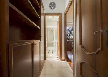IMG_1511.jpg - Three-room apartment Via Ernesto Cabruna, hamlet Quinto Al Mare, Genova - photo 16