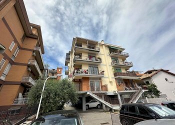 WhatsApp Image 2026-05-04 at 11.55.54 AM (8).jpg - Apartment Via Sant' Angelo Romano 1, Fonte Nuova - photo 22