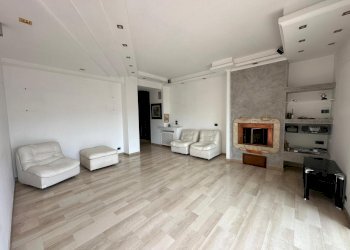 WhatsApp Image 2026-05-04 at 11.55.52 AM (2).jpeg - Apartment Via Sant' Angelo Romano 1, Fonte Nuova - photo 26