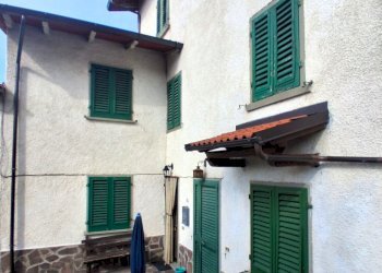 esterni - Terratetto - Terracielo località la Rocca, Vernio - foto 3