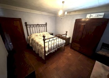 camera da letto - Terratetto - Terracielo località la Rocca, Vernio - foto 15