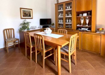sala pranzo - Villa Via della Chiesa di Capezzana, Prato - foto 13