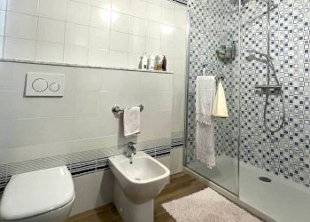 bagno - Villa Via della Chiesa di Capezzana, Prato - foto 18