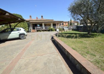 fullsizeoutput_1b20.jpeg - Villa Via Castiglionese 57/B, Grosseto - photo 1