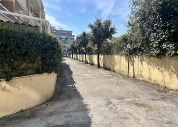 IMG_7548 2.JPG - Appartamento Via Badino, Terracina - foto 2