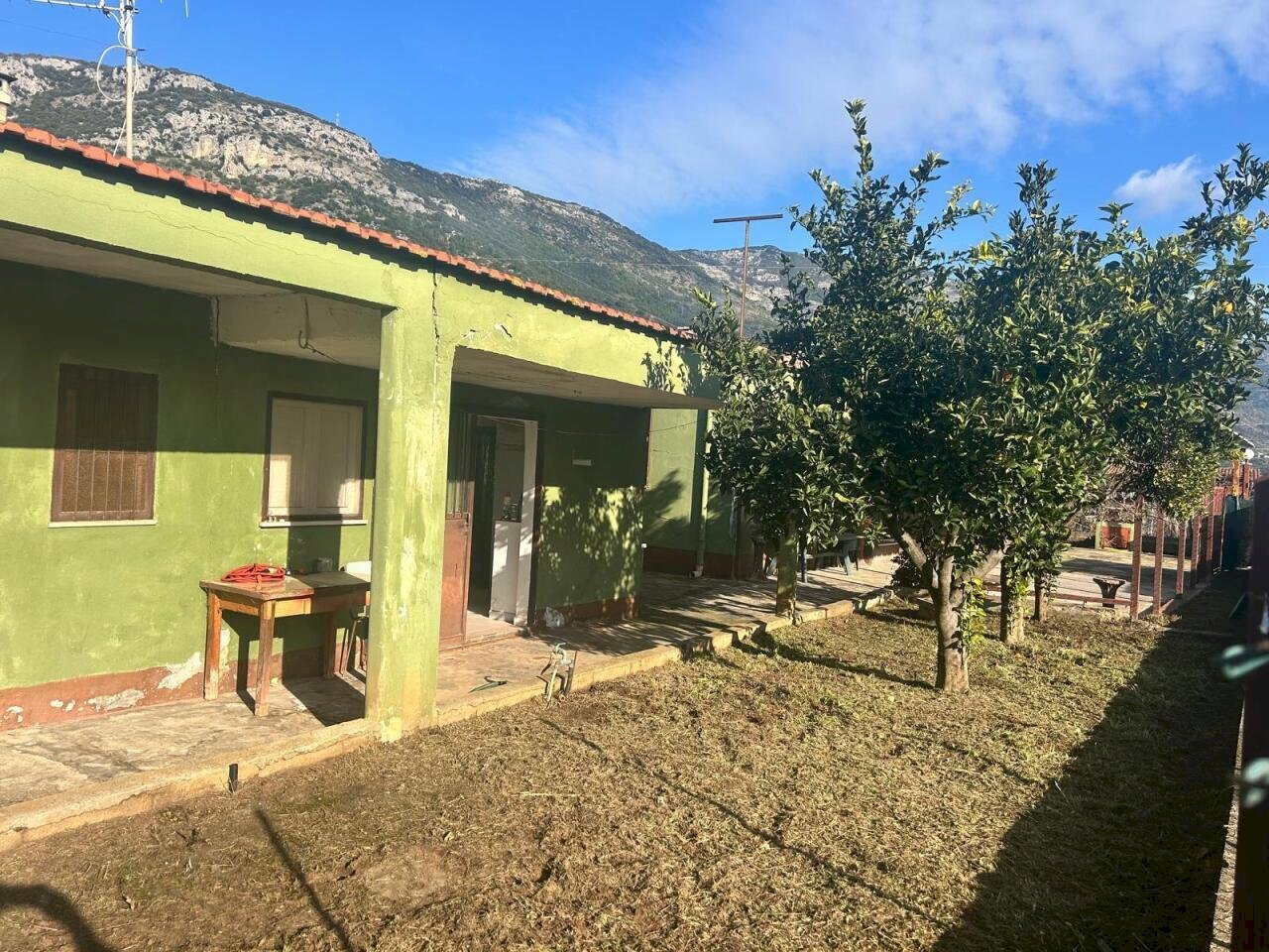 f0732da7-57c0-4a78-b95e-e56d1ec1b81a.jpg - Casa indipendente Terracina - foto 2