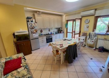 686933625_1540465794526685_3457158229949495246_n.j - Three-room apartment Via Gaetano Donizetti 50, Guidonia Montecelio - photo 11