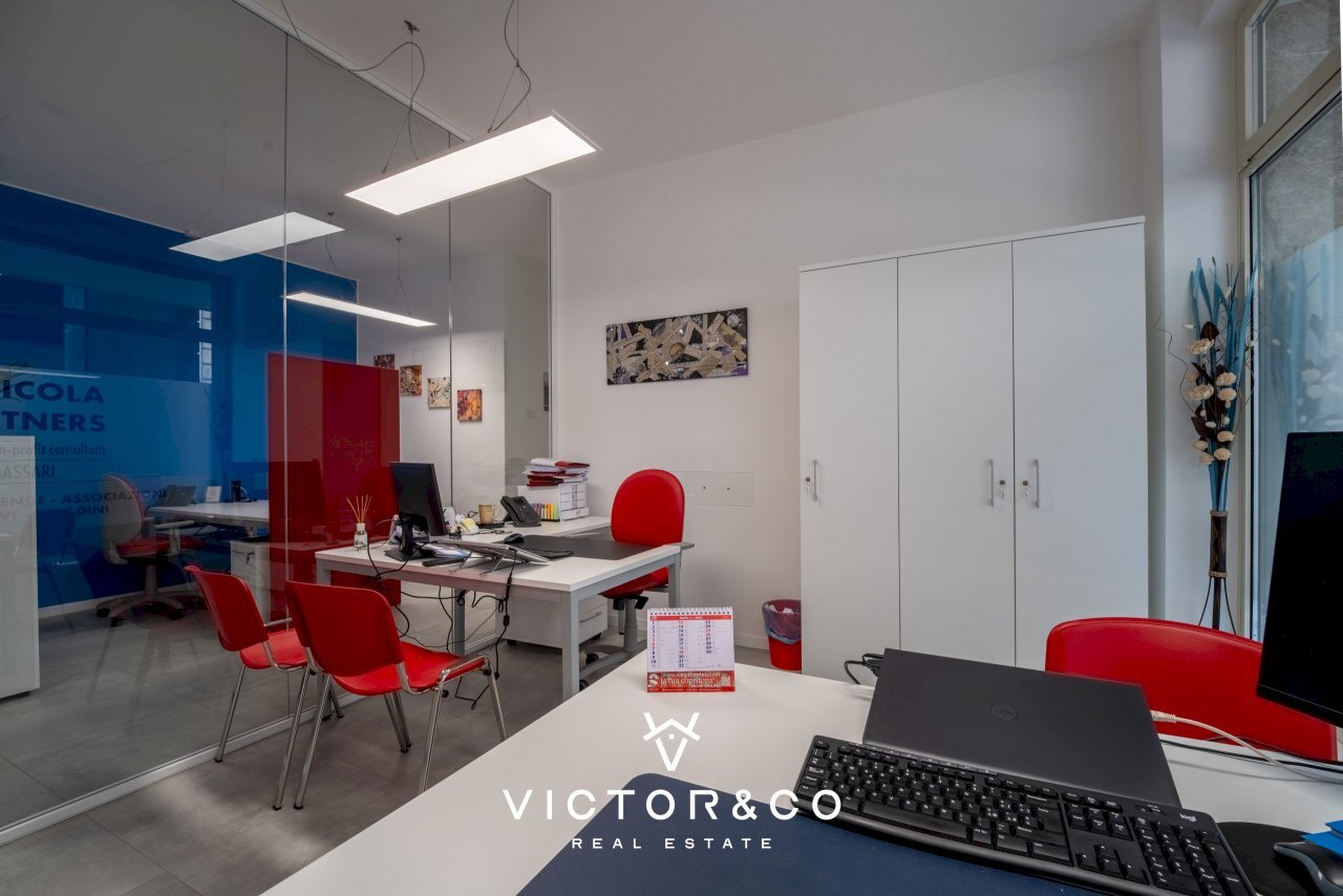 RBB03521-HDR.jpg - Office Via Ettore Perrone snc, Novara - photo 2